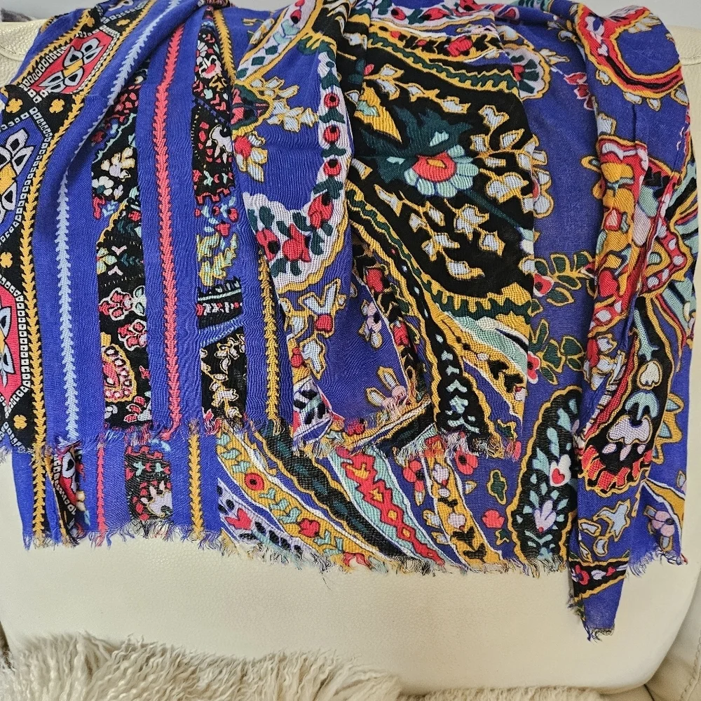 Vera Bradley Semi Sheer Scarves set of 2